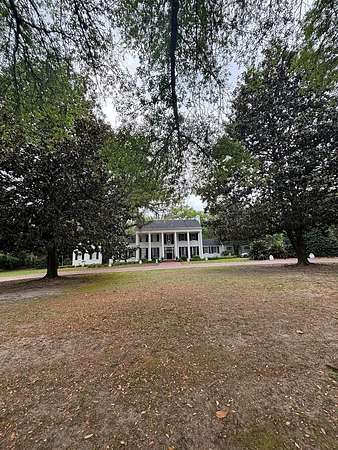 1.76 Acres of Land with Home for Sale in Moultrie, Georgia