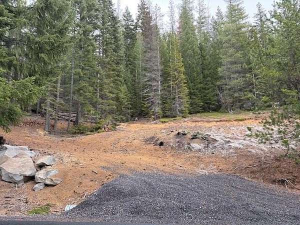 1.49 Acres of Residential Land for Sale in Crescent Lake, Oregon