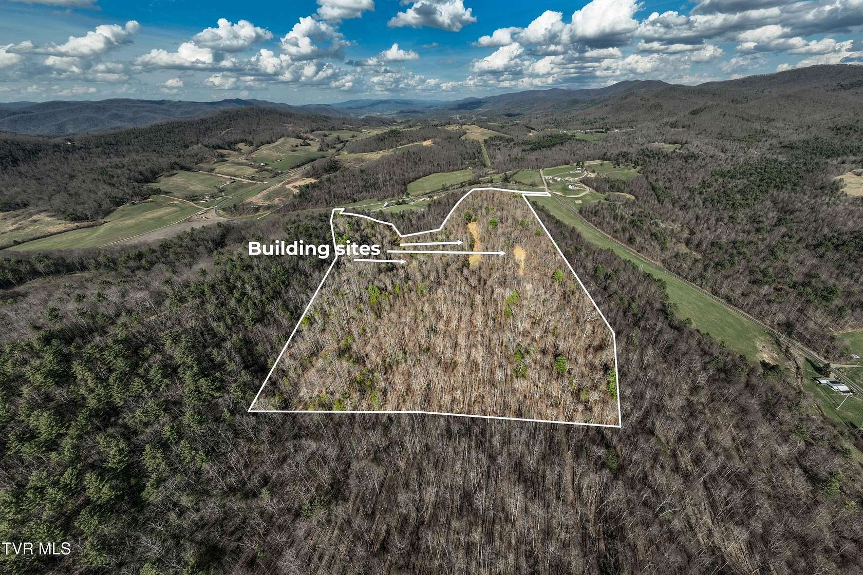 42 Acres of Recreational Land for Sale in Mountain City, Tennessee