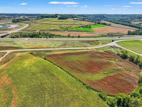 25 Acres of Commercial Land for Sale in Dubuque, Iowa