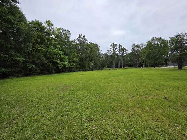 2 Acres of Residential Land for Sale in Silsbee, Texas