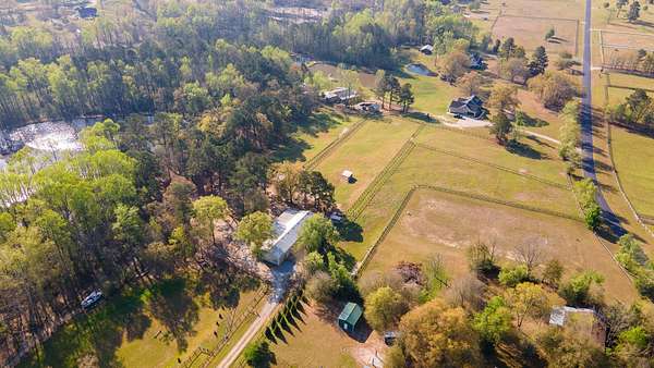 5.59 Acres of Land with Home for Sale in Aiken, South Carolina