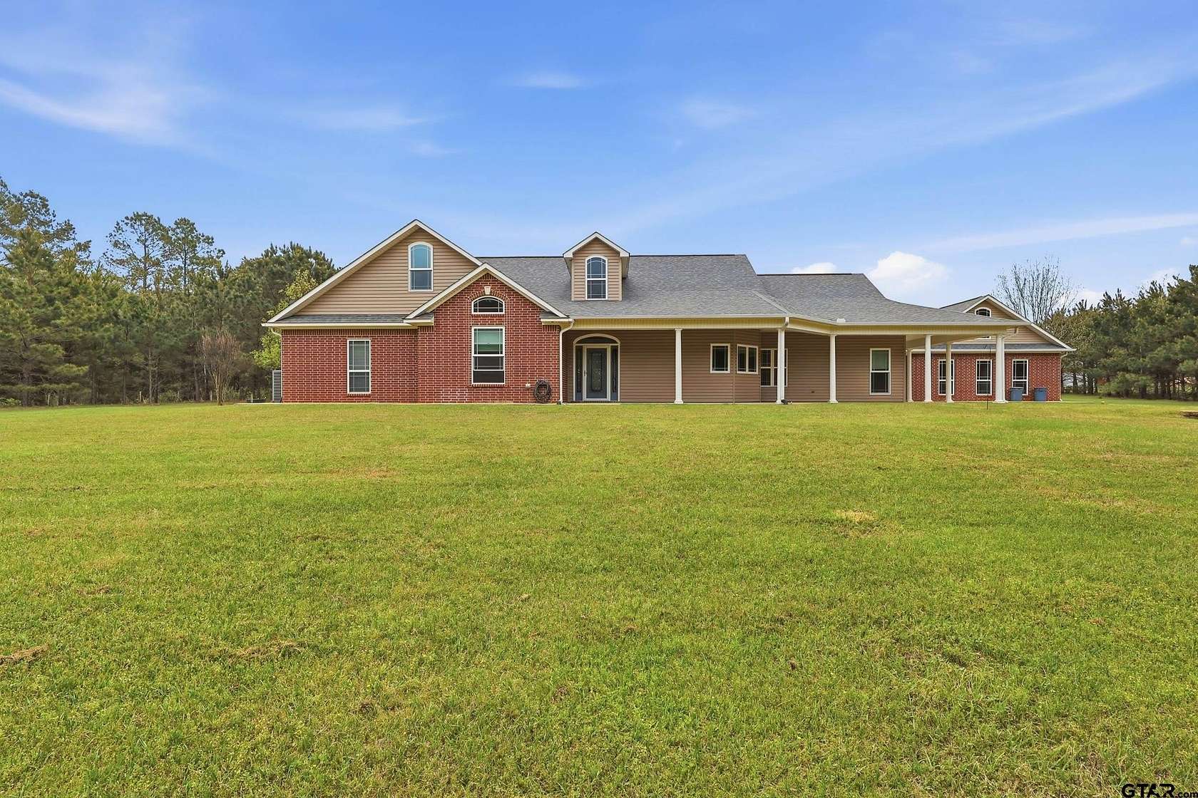 16.9 Acres of Land with Home for Sale in Linden, Texas