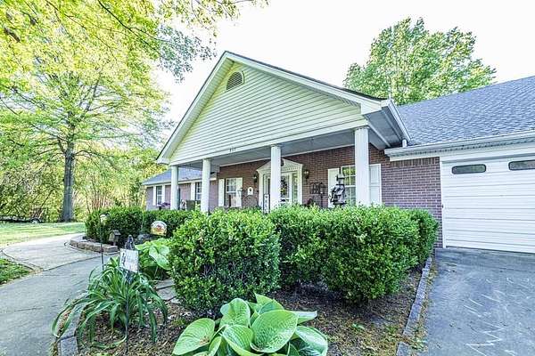 1.66 Acres of Land with Home for Sale in Burlison, Tennessee