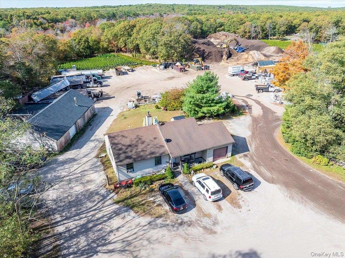 10.3 Acres of Land with Home for Sale in Yaphank, New York