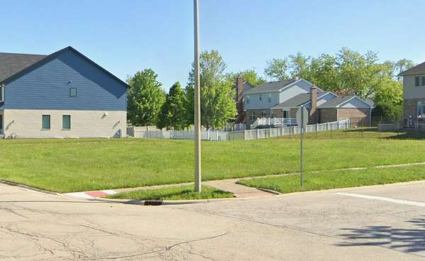 0.3 Acres of Residential Land for Sale in Downers Grove, Illinois