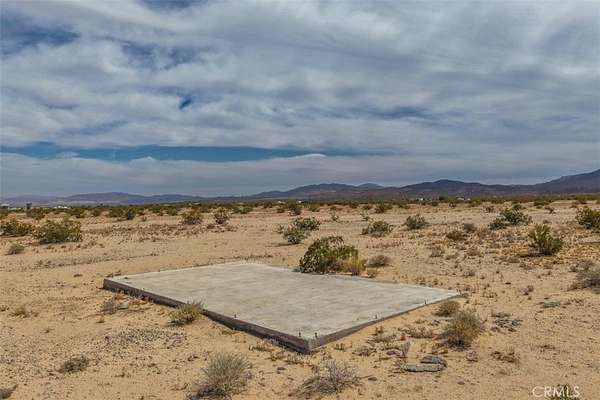 5 Acres of Land for Sale in Twentynine Palms, California