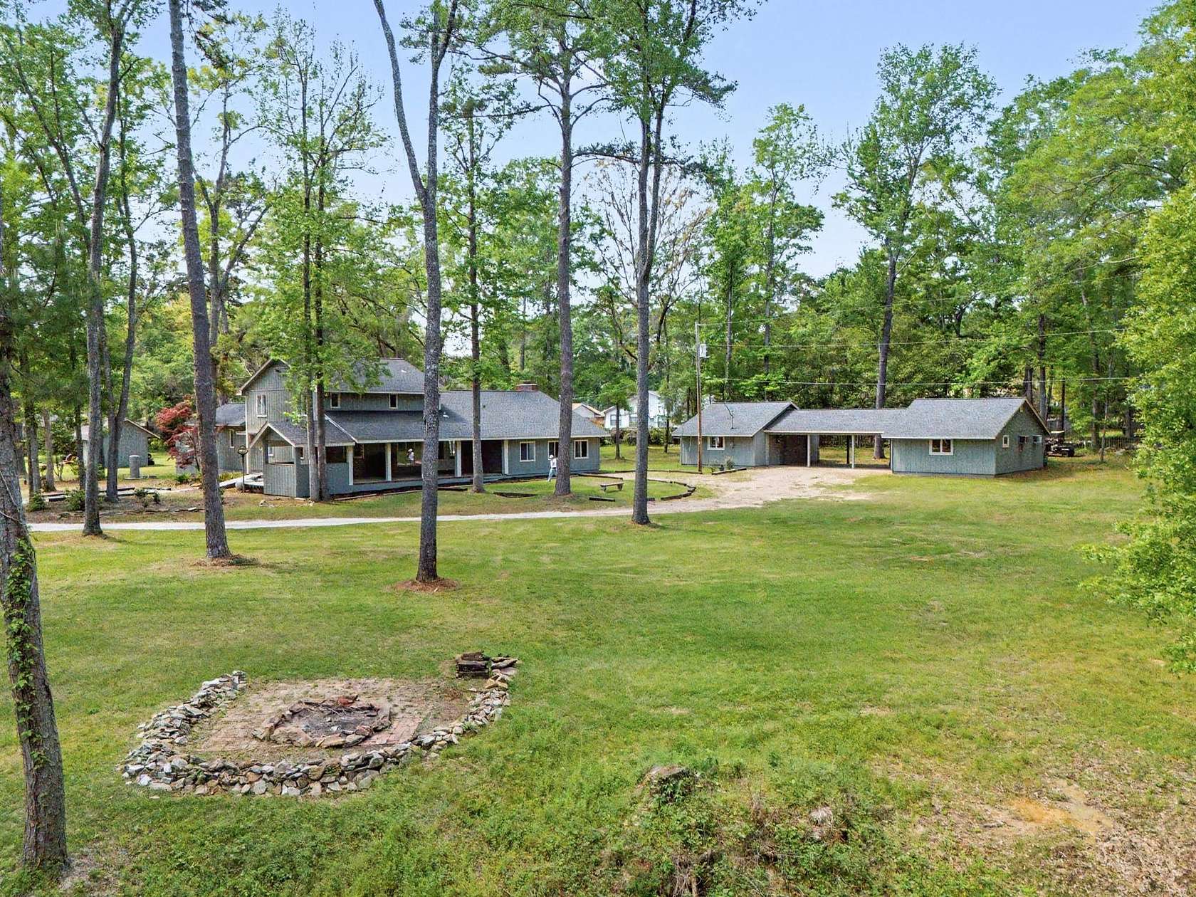 7.4 Acres of Land with Home for Sale in Tallahassee, Florida