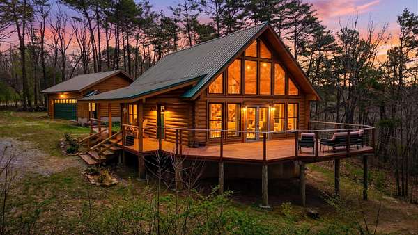 16.3 Acres of Land with Home for Sale in Rising Fawn, Georgia