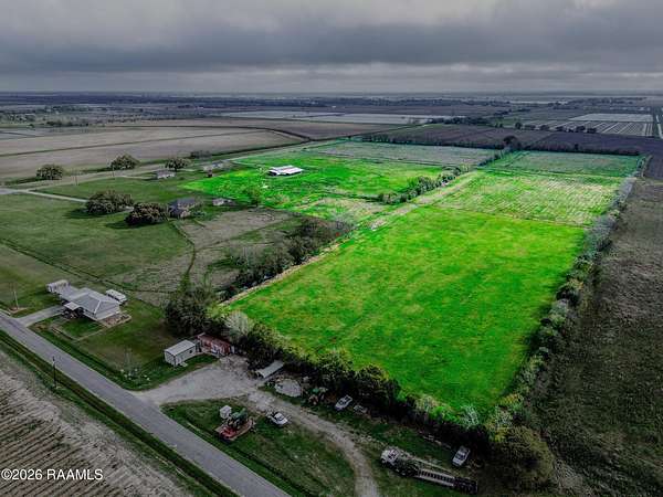 44.3 Acres of Agricultural & Residential Land for Sale in Kaplan, Louisiana
