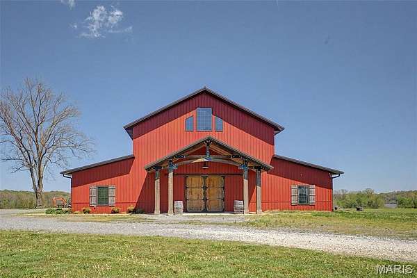 1.64 Acres of Improved Mixed-Use Land for Sale in Scott City, Missouri