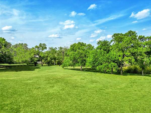 1.1 Acres of Residential Land for Sale in Dallas, Texas