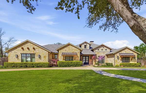 1.73 Acres of Land with Home for Sale in Colleyville, Texas