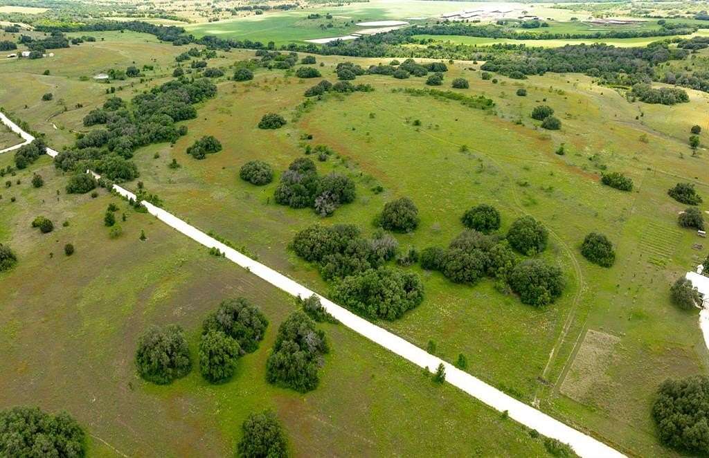 40 Acres of Agricultural & Residential Land for Sale in Dublin, Texas
