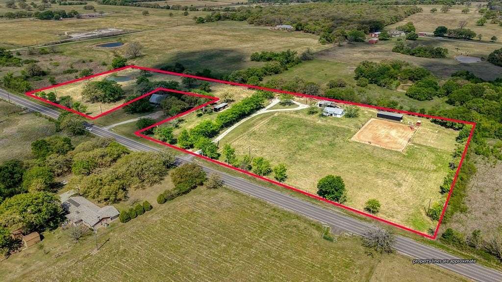 8.5 Acres of Land with Home for Sale in Covington, Texas