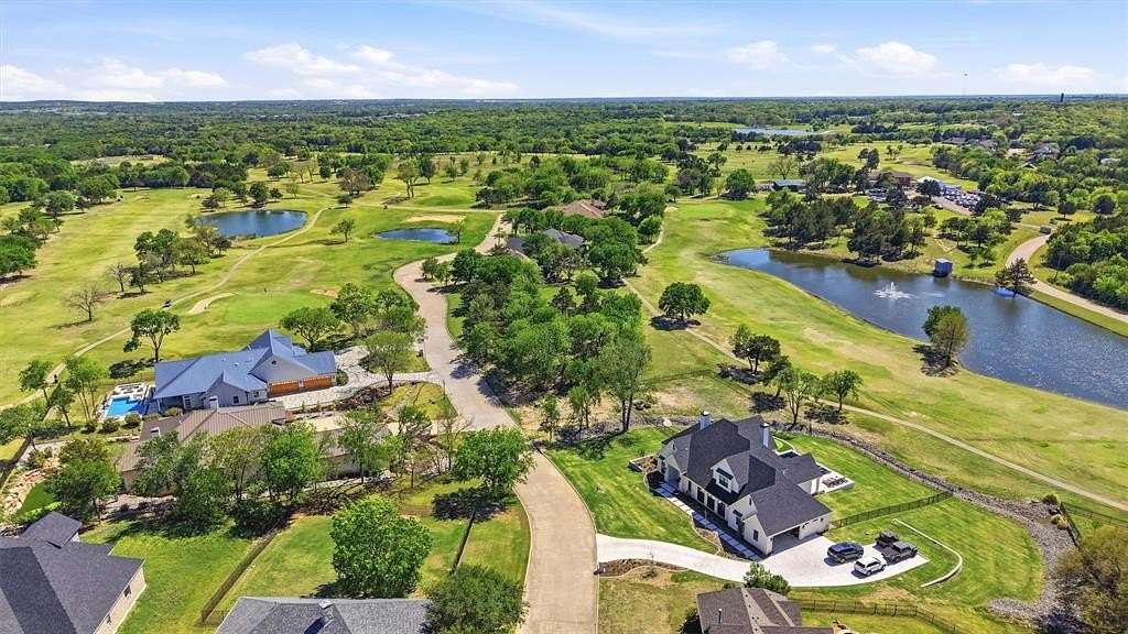 0.55 Acres of Residential Land for Sale in Pottsboro, Texas