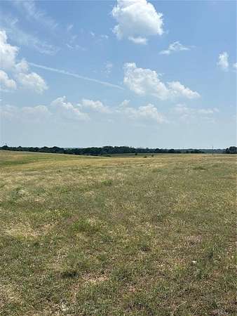 2.6 Acres of Residential Land for Sale in China Spring, Texas