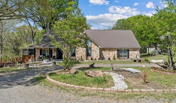 12.6 Acres of Land with Home for Sale in Van Alstyne, Texas