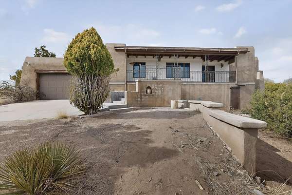 1.57 Acres of Land with Home for Sale in Santa Fe, New Mexico