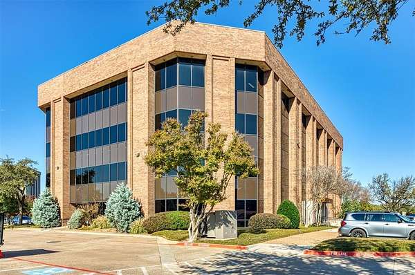 2.74 Acres of Commercial Land for Lease in Farmers Branch, Texas