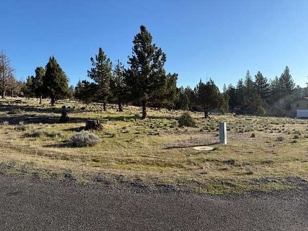 0.39 Acres of Residential Land for Sale in Weed, California