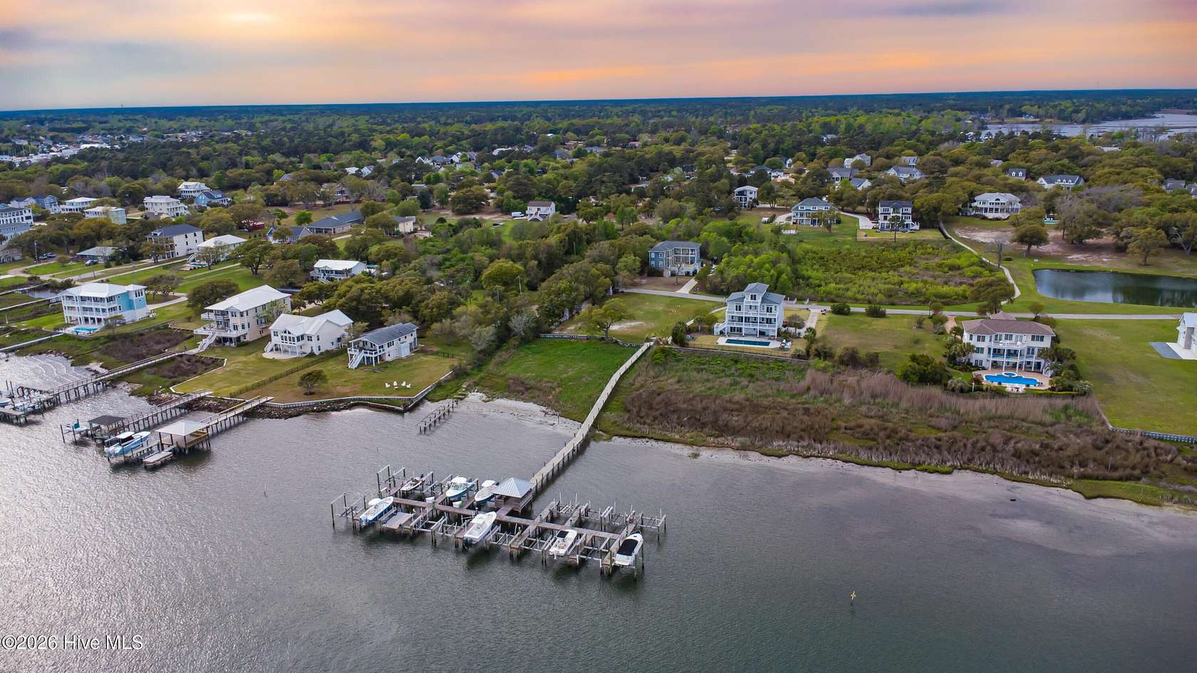 1 Acre of Residential Land for Sale in Hampstead, North Carolina