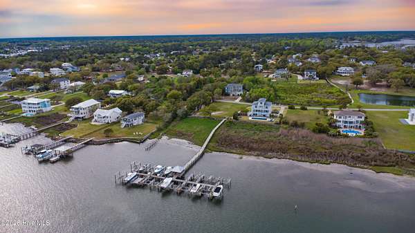 1 Acre of Residential Land for Sale in Hampstead, North Carolina