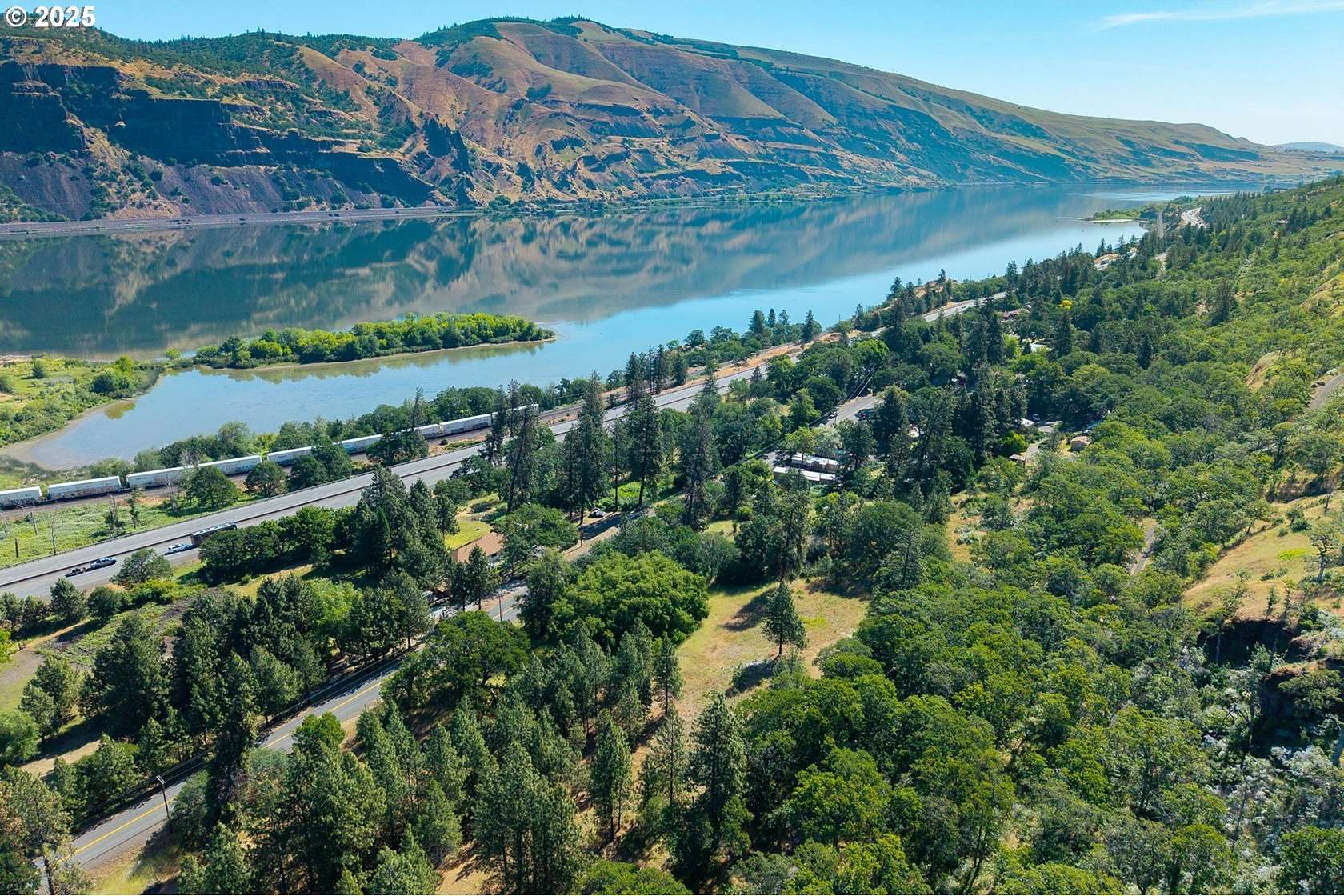 3 Acres of Residential Land for Sale in The Dalles, Oregon