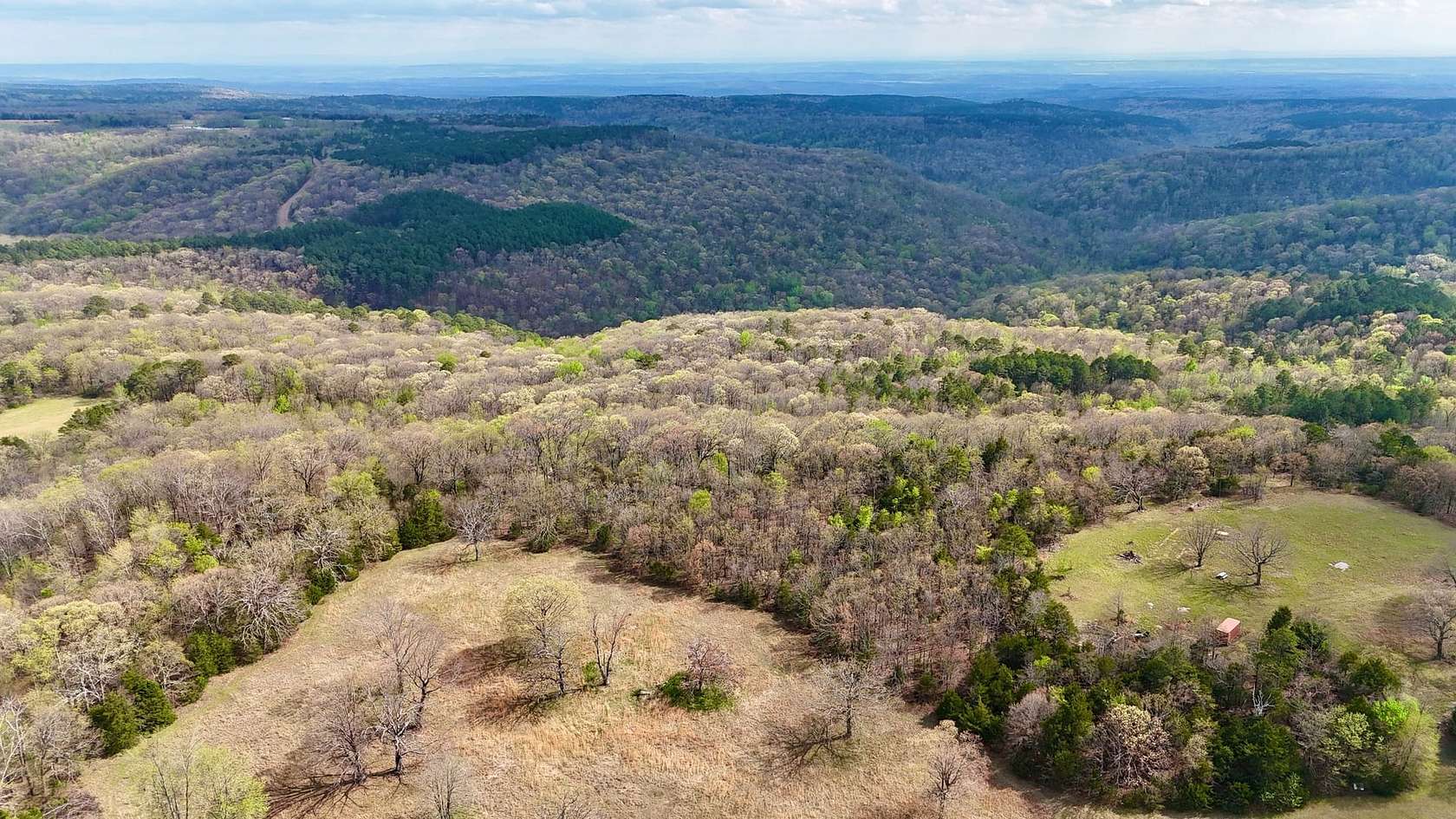 22 Acres of Recreational Land for Sale in Mountainburg, Arkansas