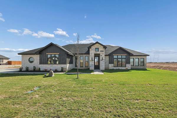 1.78 Acres of Land with Home for Sale in Amarillo, Texas