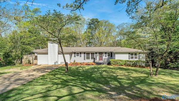 3 Acres of Land with Home for Sale in Gadsden, Alabama