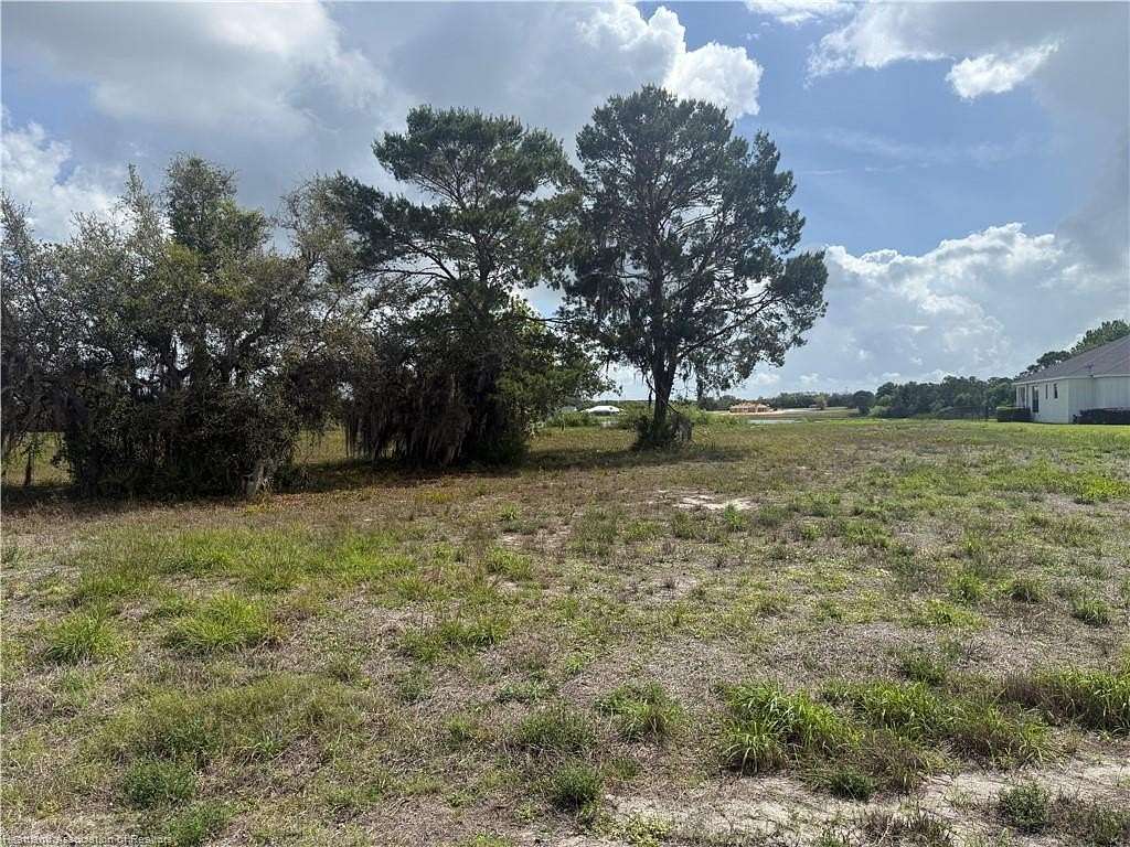 0.86 Acres of Residential Land for Sale in Sebring, Florida