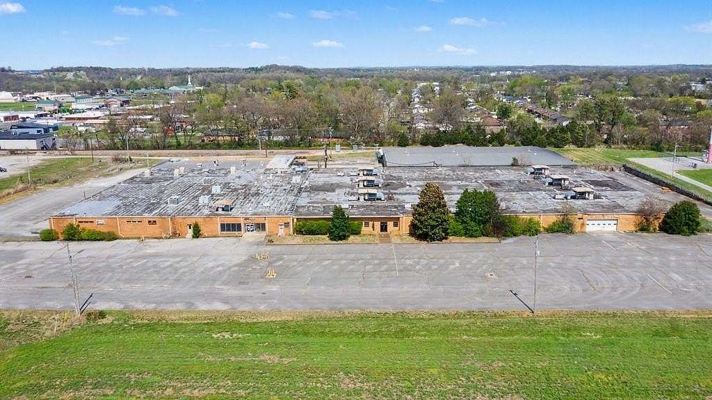 8.13 Acres of Commercial Land for Sale in Hopkinsville, Kentucky