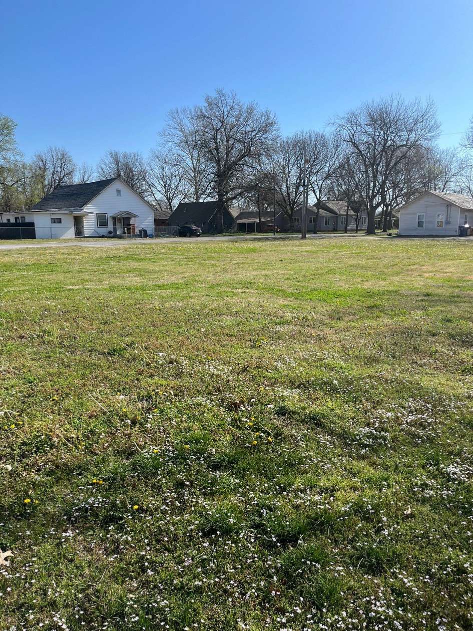 0.34 Acres of Residential Land for Sale in Vinita, Oklahoma