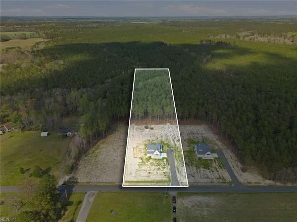 2.5 Acres of Land with Home for Sale in Suffolk, Virginia