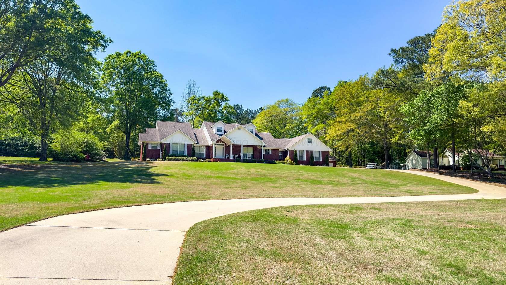 3 Acres of Land with Home for Sale in Winfield, Alabama