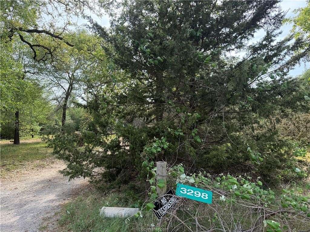 2.14 Acres of Land for Sale in Caldwell, Texas