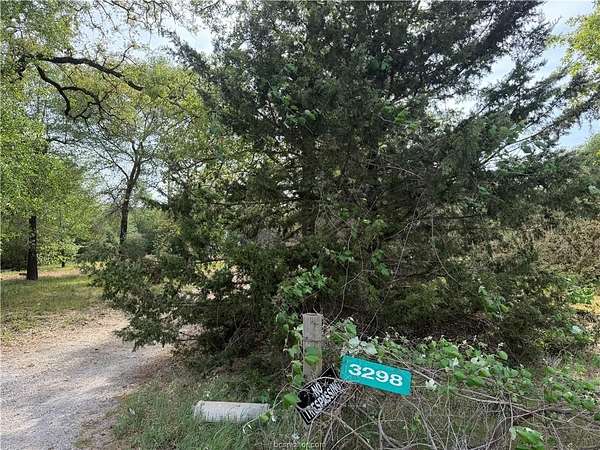 2.14 Acres of Land for Sale in Caldwell, Texas