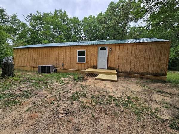 3.22 Acres of Land with Home for Sale in Georgetown, Georgia