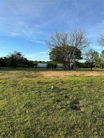 1.26 Acres of Residential Land for Sale in Durant, Oklahoma