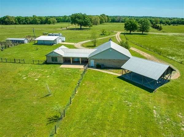 40 Acres of Land with Home for Sale in Antlers, Oklahoma