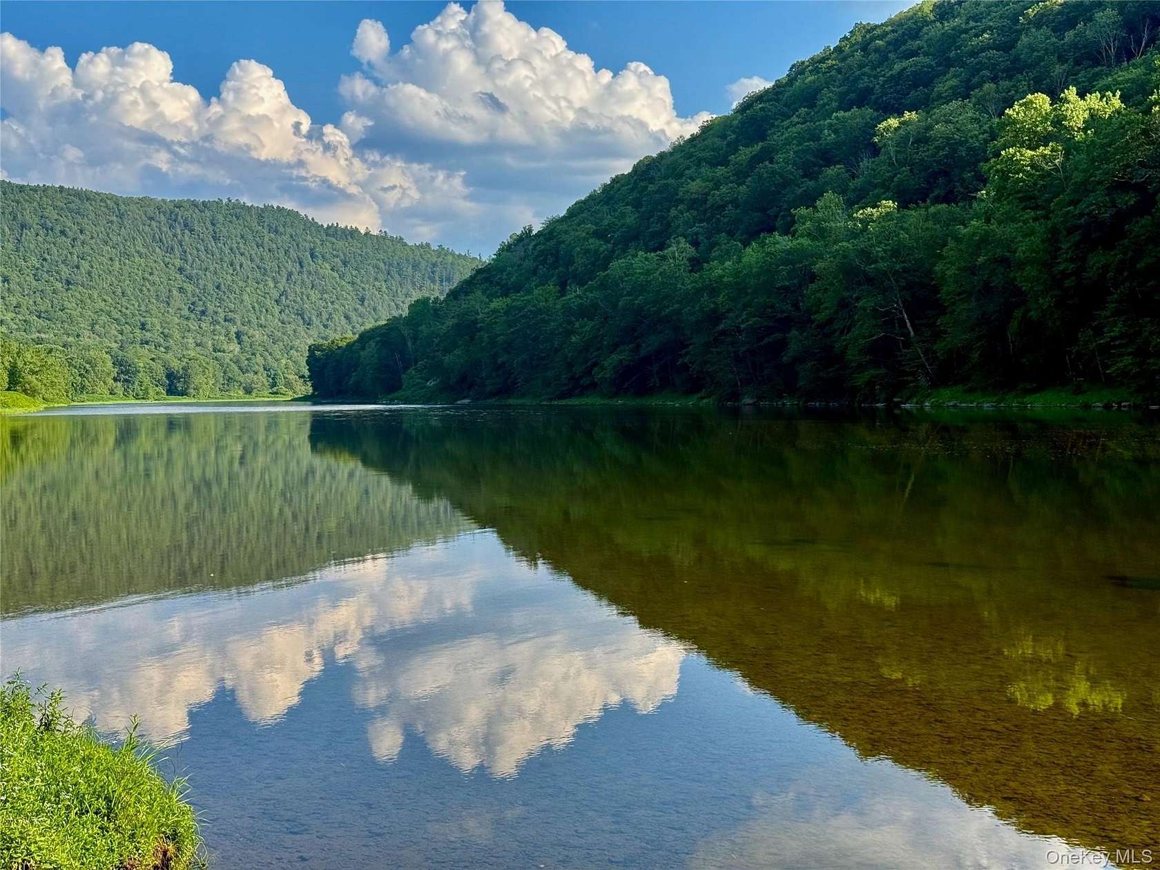 25.2 Acres of Recreational & Residential Land for Sale in Hancock, New York