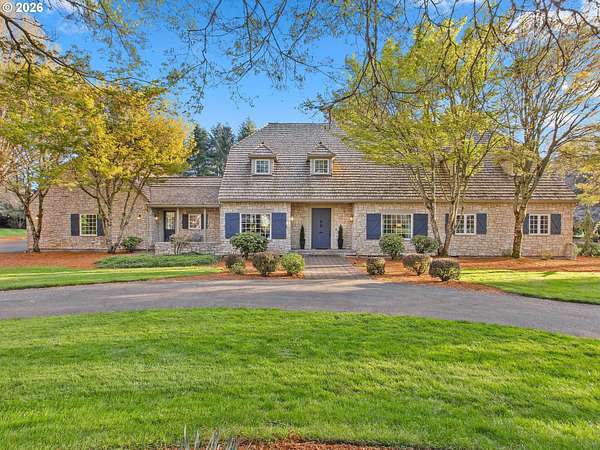 2.38 Acres of Land with Home for Sale in Vancouver, Washington