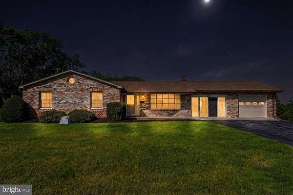 2.17 Acres of Land with Home for Sale in Front Royal, Virginia