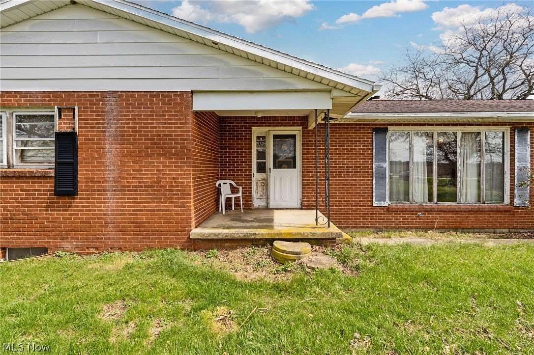 2 Acres of Land with Home for Sale in La Rue, Ohio