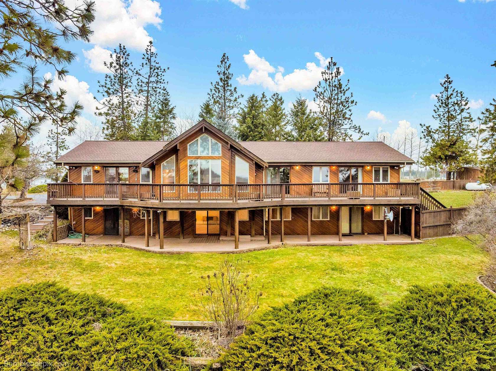 6.4 Acres of Land with Home for Sale in Spokane, Washington