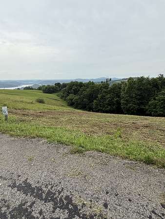 1.37 Acres of Residential Land for Sale in Hilham, Tennessee