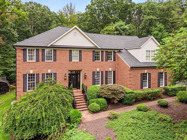 1.57 Acres of Land with Home for Sale in Warrenton, Virginia