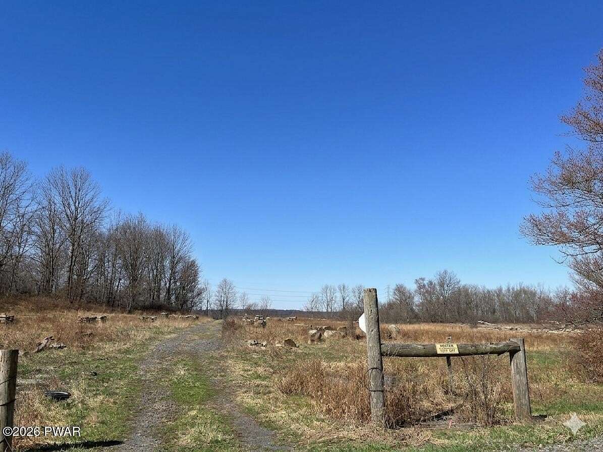 38 Acres of Land for Sale in Honesdale, Pennsylvania