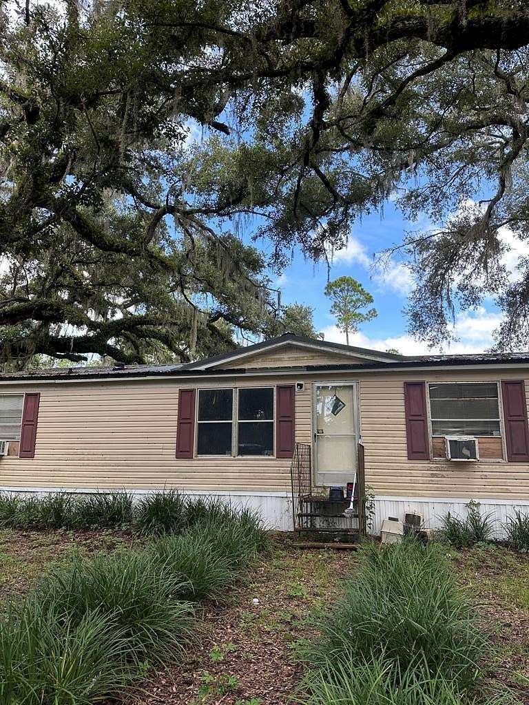 3.34 Acres of Land with Home for Sale in Old Town, Florida